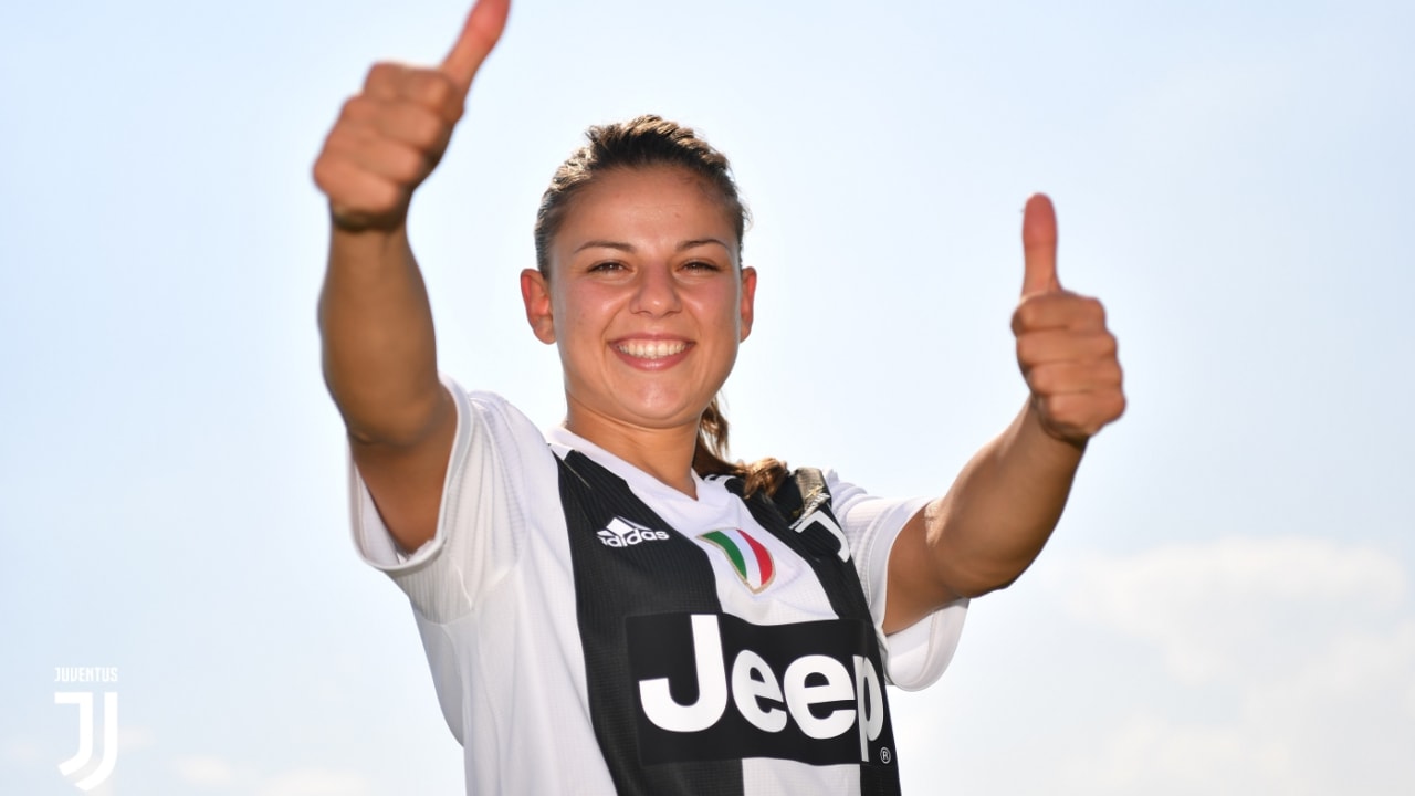 Aleksandra Sikora es bianconera! - Juventus